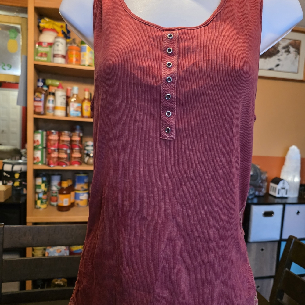 American Age Ribbed Tank Top with Button Placket Lace Back  - Burgundy Size Larg